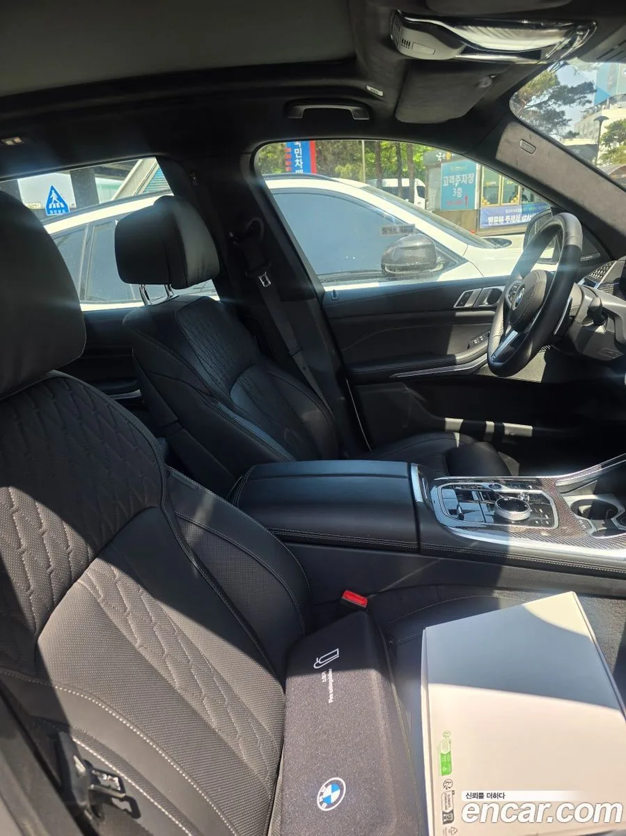 BMW X7 xDrive 40i M 6 2025 — миниатюра 2