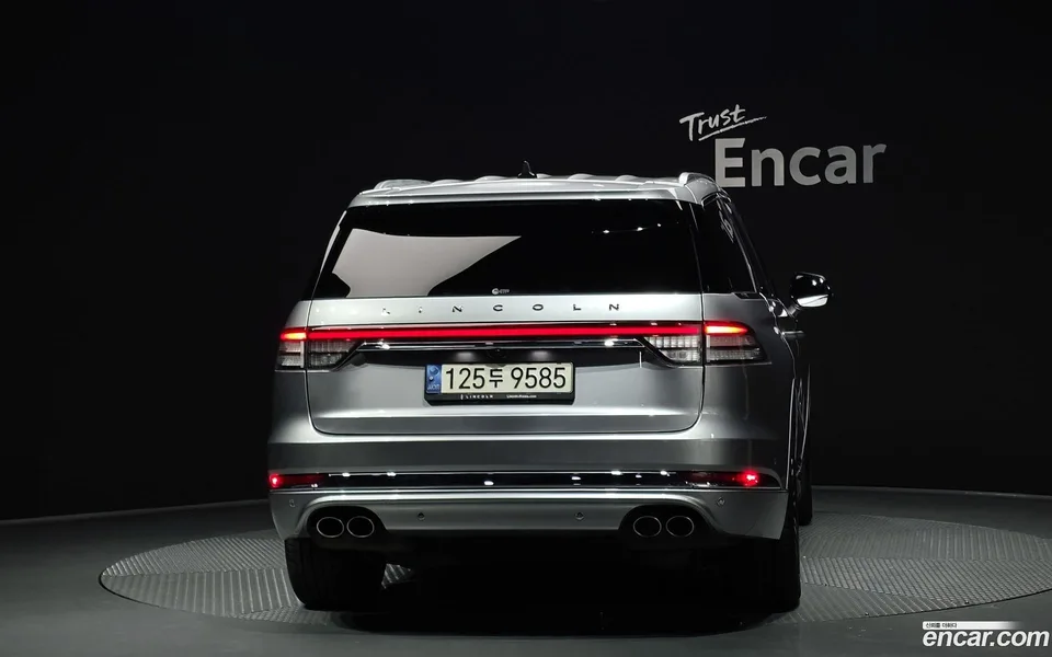 Lincoln Aviator 3.0 AWD 2022 — миниатюра 4