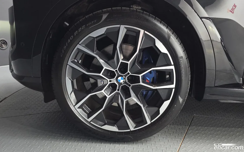 BMW X7 xDrive 40i M 6 2025 — миниатюра 5
