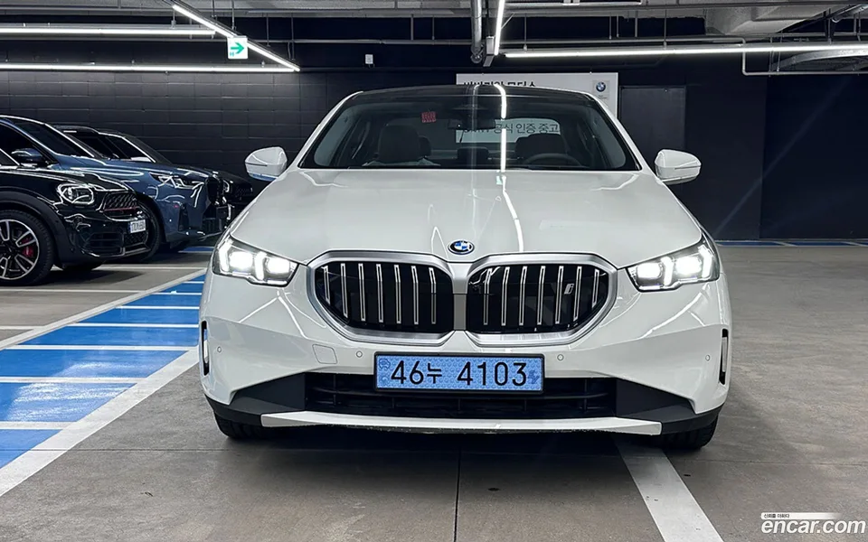 BMW i5 eDrive 40 2025 — миниатюра 3