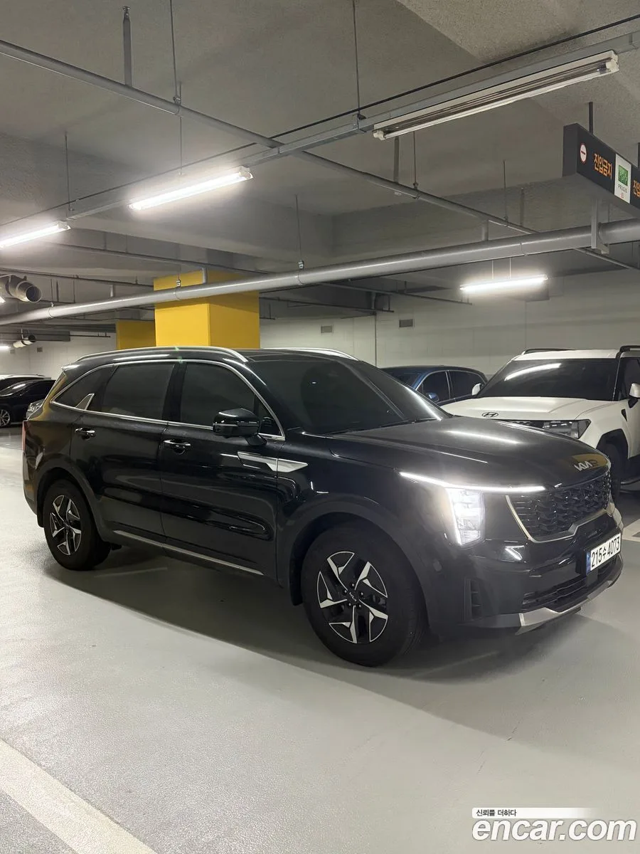 Kia Sorento HEV 1.6 2WD 2023 — миниатюра 4