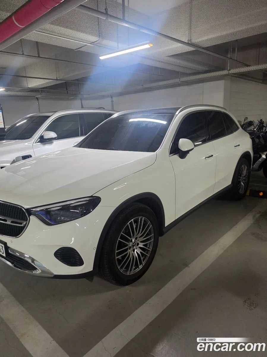 Mercedes-Benz GLC-Class GLC300 4MATIC 2025 — миниатюра 4