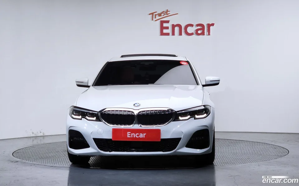 BMW 3 Series 320i M 2022 — миниатюра 3