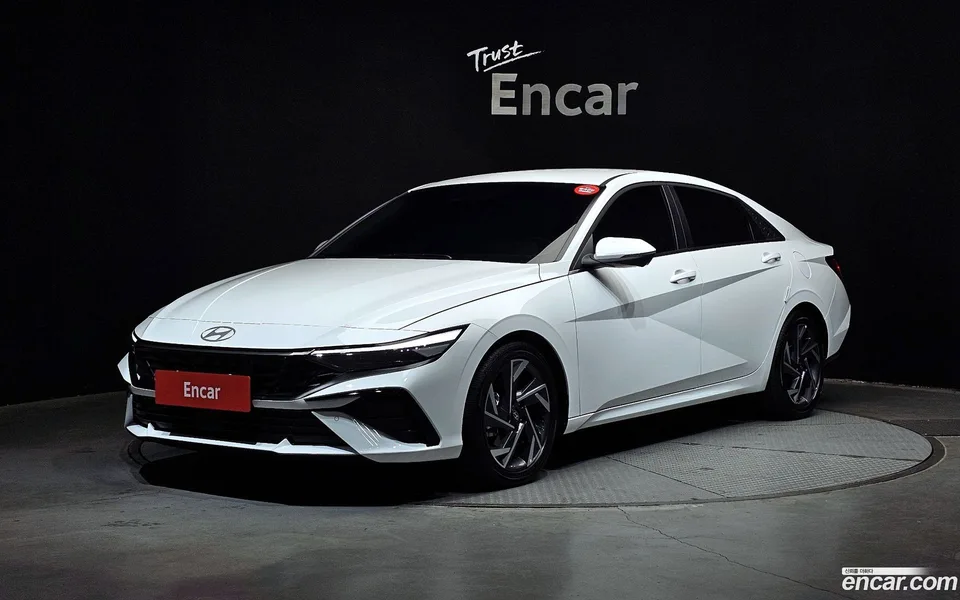Hyundai Avante CN7 1.6 2025 — фото 1, купить с доставкой в Москву