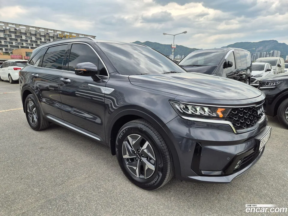 Kia Sorento HEV 1.6 4WD 2022 — миниатюра 2