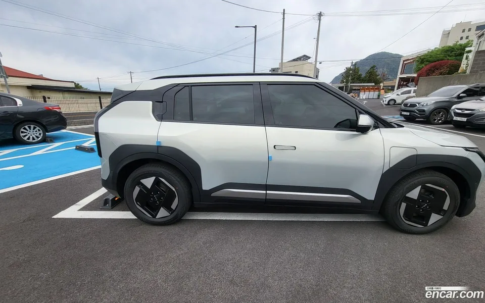 Kia EV3 2WD 2026 — миниатюра 4