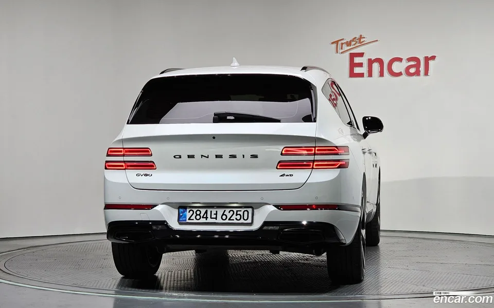 Genesis GV80 3.5T AWD 2023 — миниатюра 4
