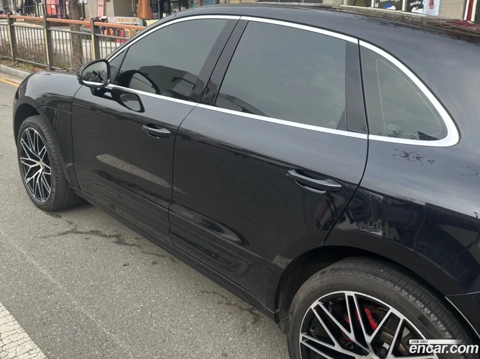 Porsche Macan 2.9 S 2022 — миниатюра 3
