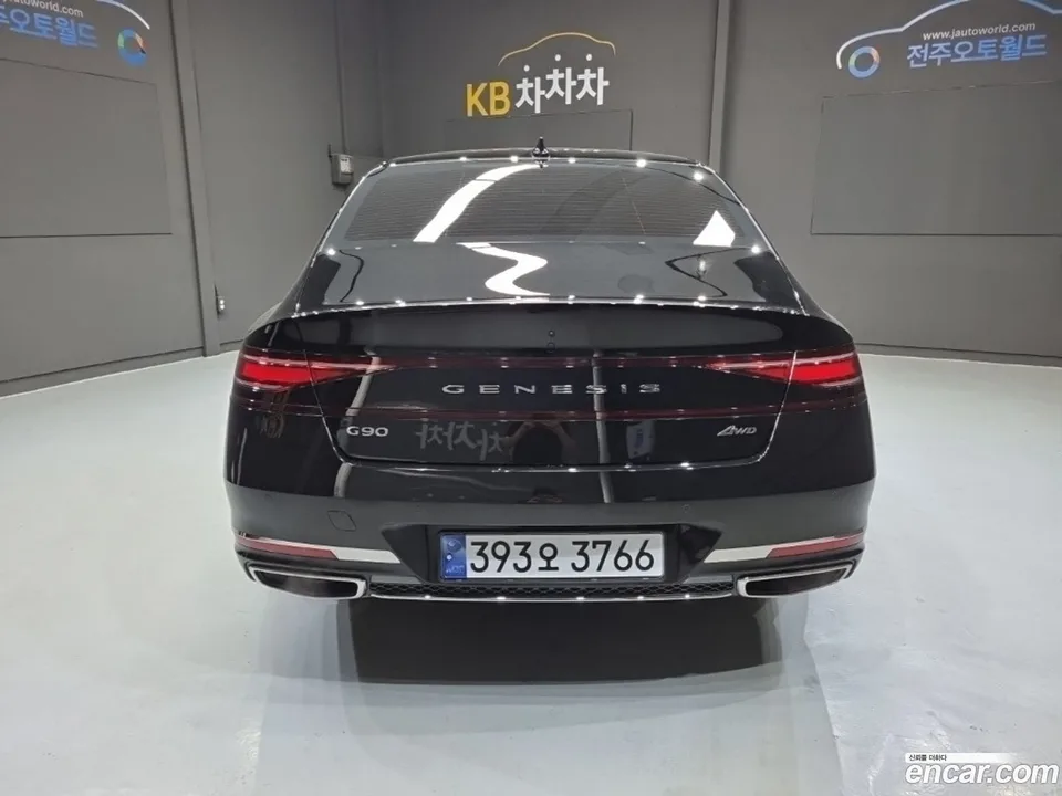 Genesis G90 3.5 AWD 2023 — миниатюра 4