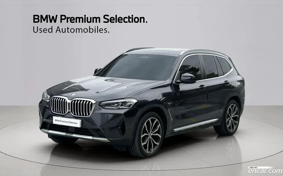 BMW X3 xDrive 30e 2022 — фото 1, купить с доставкой в Москву