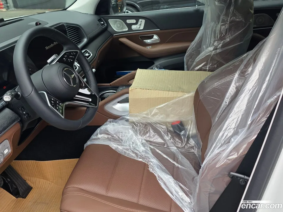 Mercedes-Benz GLE-Class GLE300d 4MATIC 2026 — миниатюра 5
