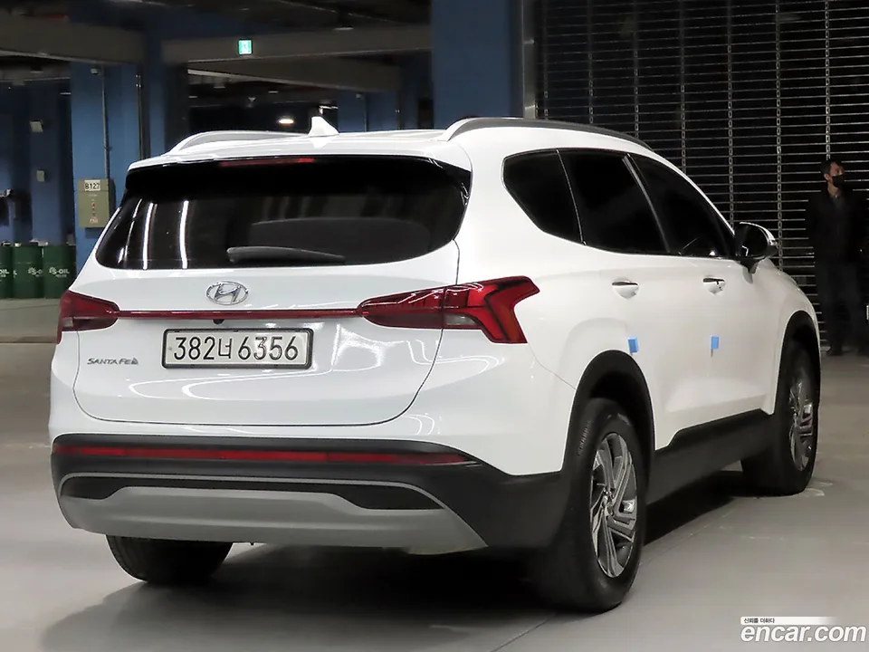 Hyundai SantaFe 2.2 2WD 2022 — миниатюра 4