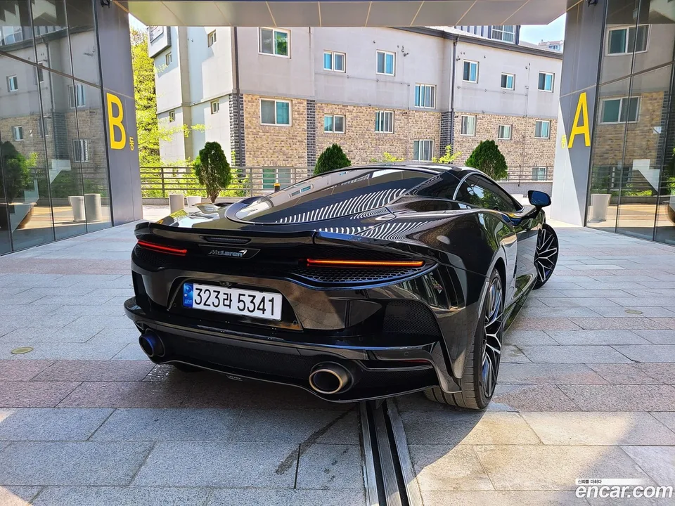 McLaren GT 4.0 2022 — миниатюра 5