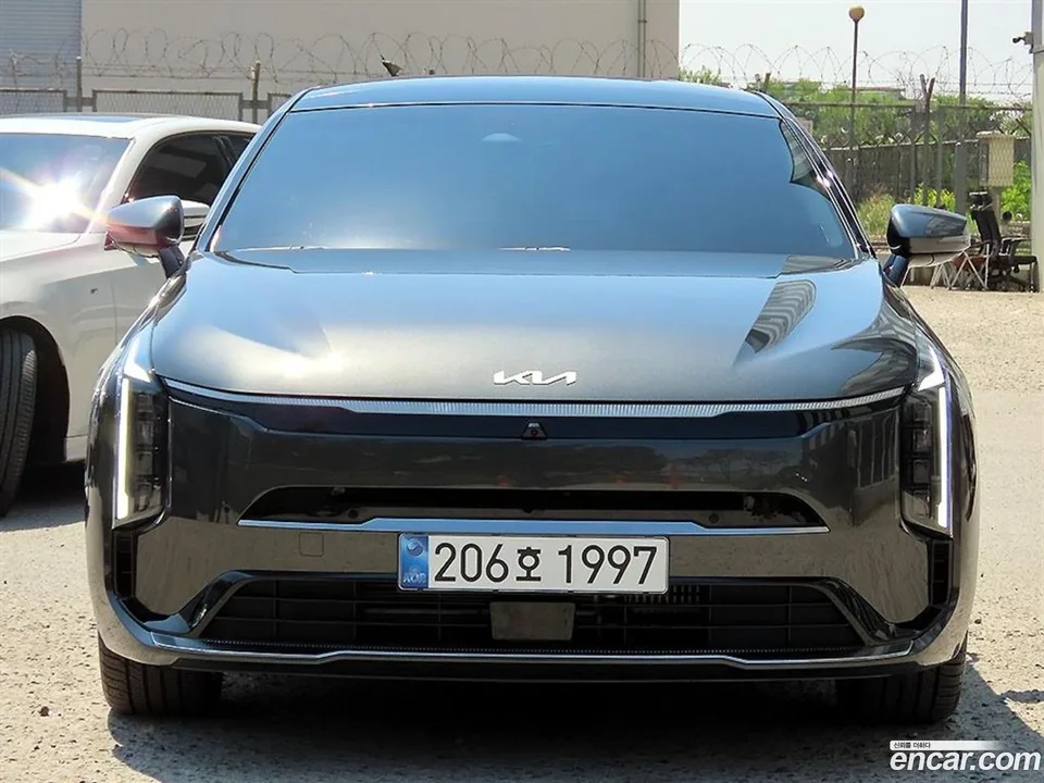 Kia K8 Hybrid 2025 — фото 1, купить с доставкой в Москву