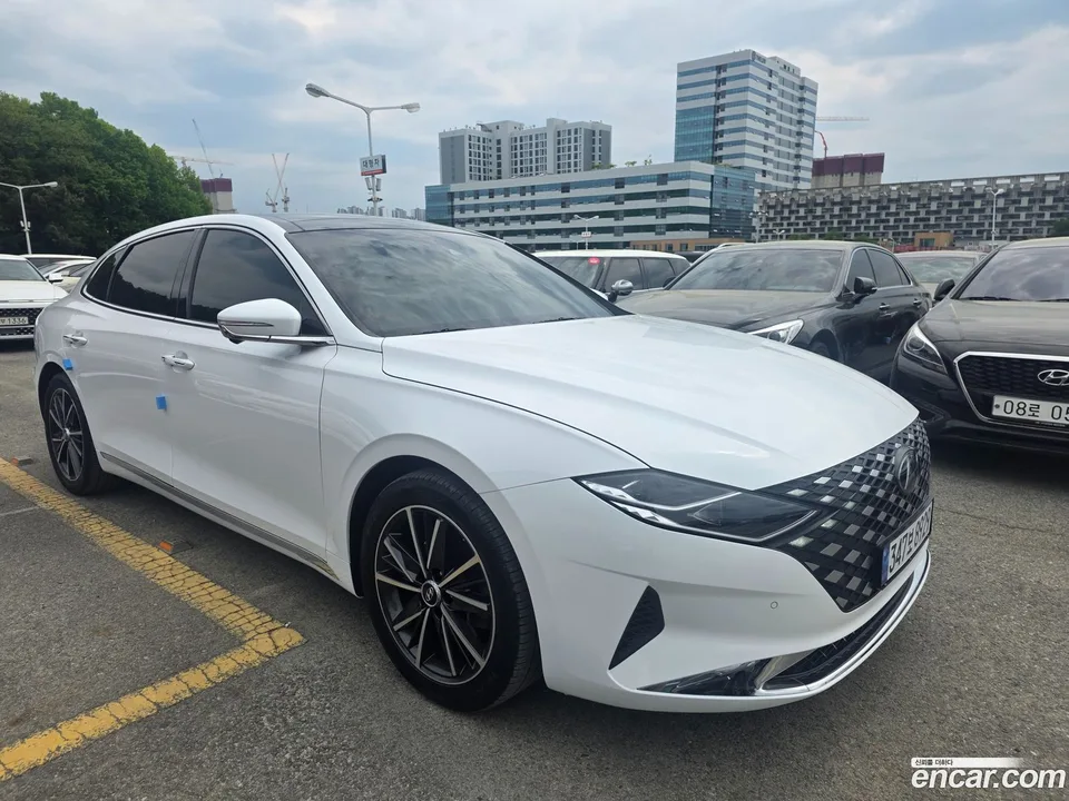 Hyundai Grandeur IG 2.5 2022 — миниатюра 2