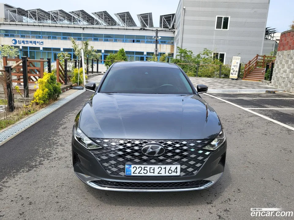 Hyundai Grandeur IG 3.3 2022 — миниатюра 2