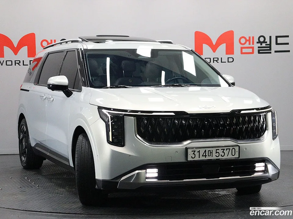 Kia Carnival 9 2024 — миниатюра 2