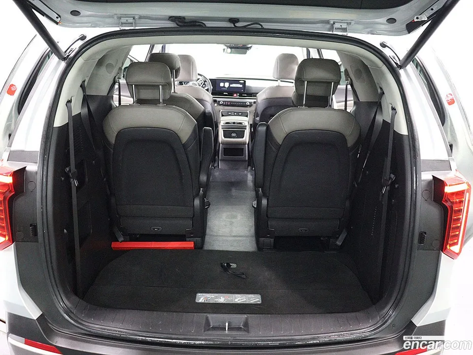 Kia Carnival 9 2024 — миниатюра 5