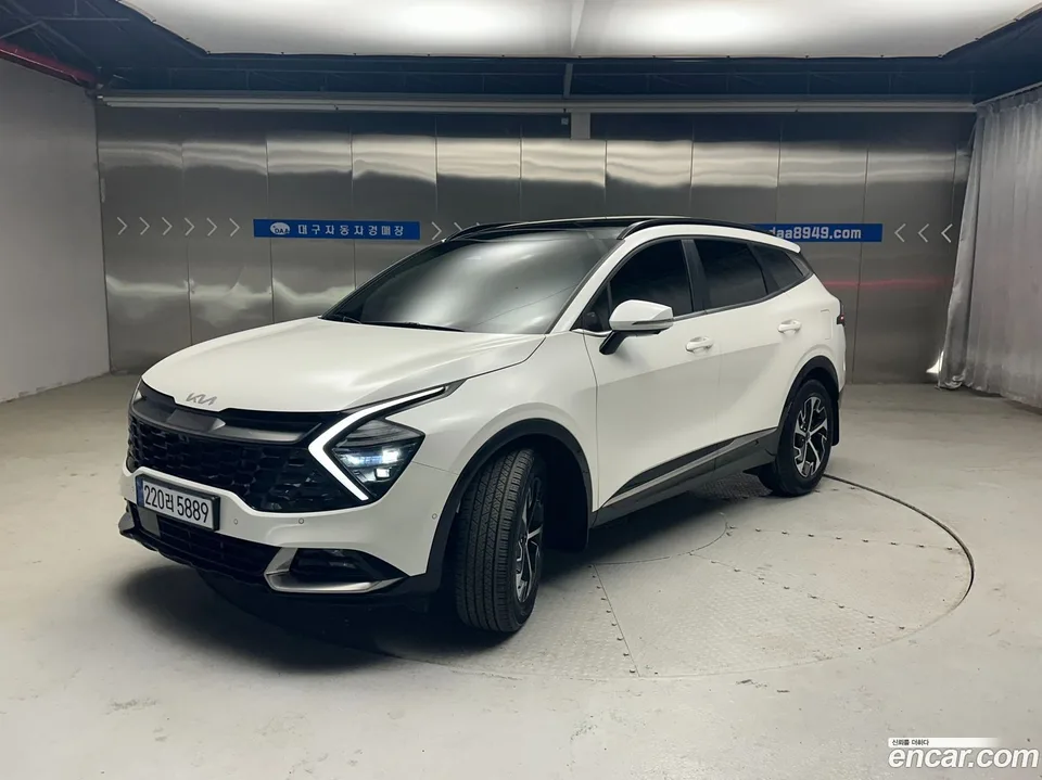 Kia Sportage Hybrid 2WD 2023 — миниатюра 2