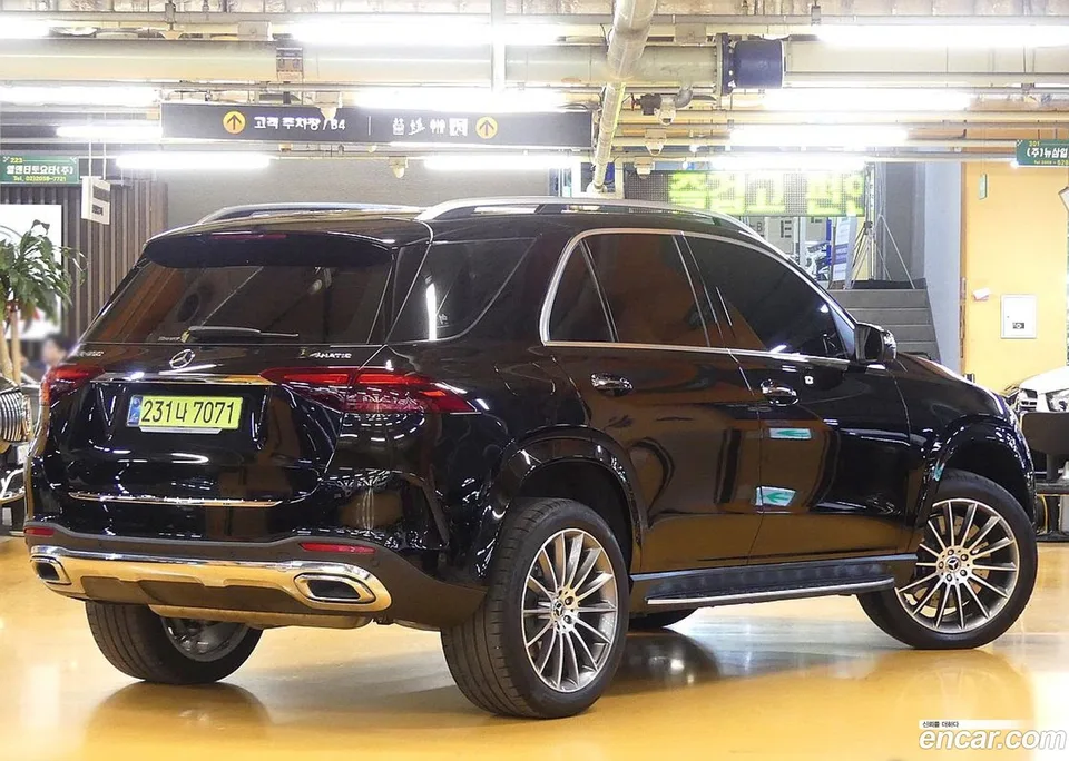 Mercedes-Benz GLE-Class GLE450 4MATIC 2025 — миниатюра 2