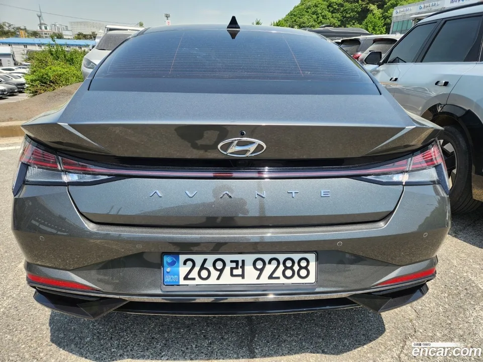 Hyundai Avante 1.6 2023 — миниатюра 2