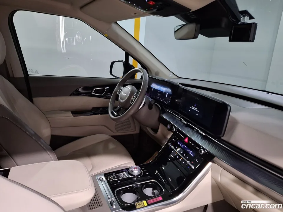 Kia Carnival 7 2023 — миниатюра 5