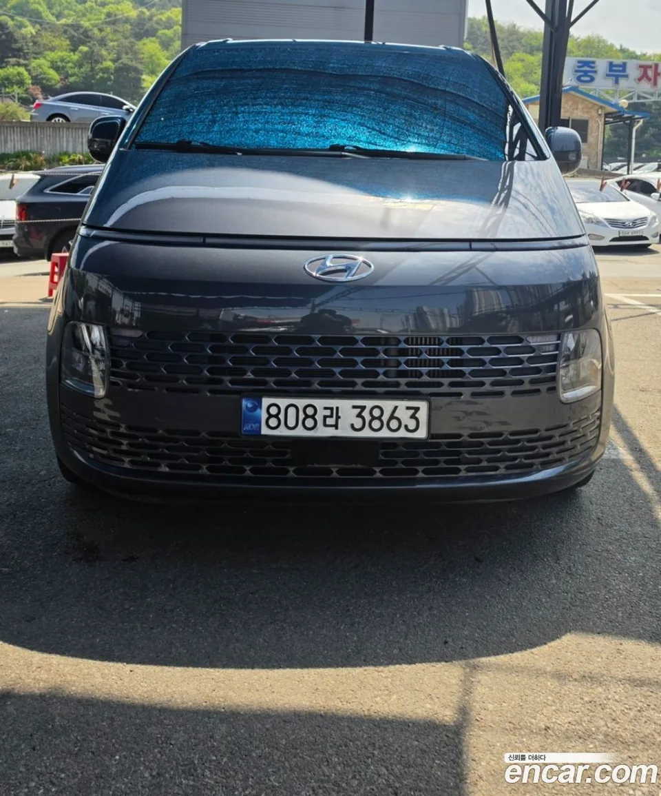 Hyundai Staria 5 2023 — миниатюра 2