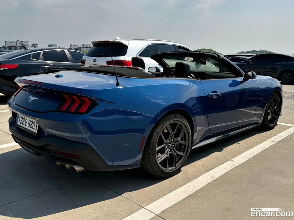 Ford Mustang 2.3 2024 — миниатюра 4