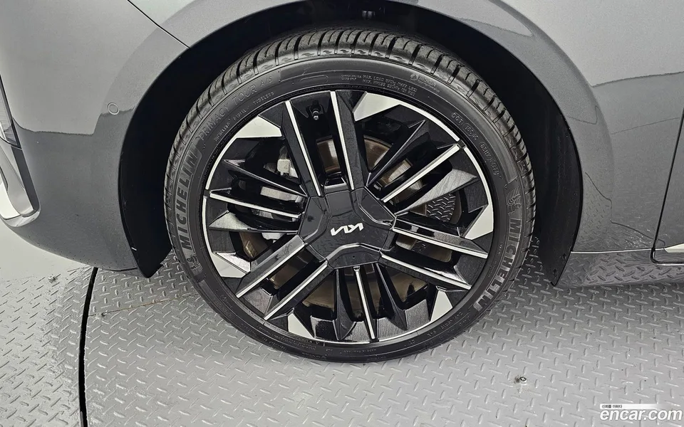 Kia K8 Hybrid 2025 — миниатюра 5