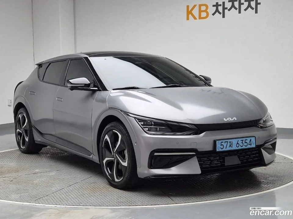 Kia EV6 4WD 2022 — миниатюра 4