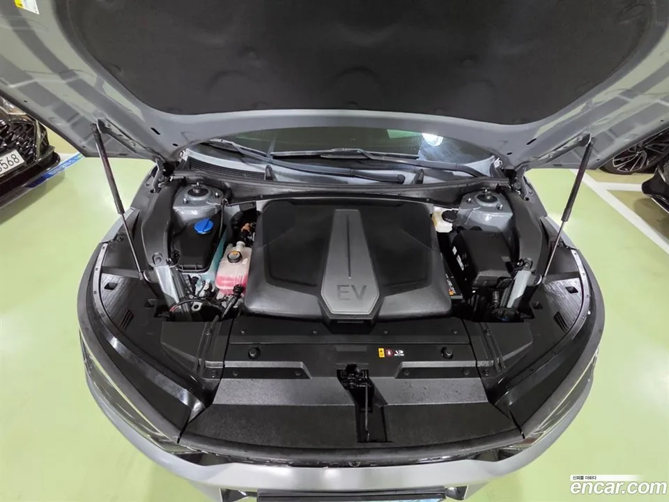 Kia EV6 4WD 2022 — миниатюра 5