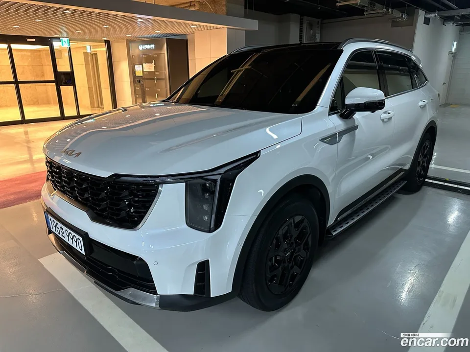 Kia Sorento HEV 1.6 2WD 2024 — фото 1, купить с доставкой в Москву