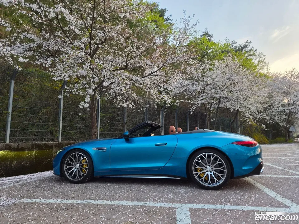 Mercedes-Benz SL-Class AMG SL63 4MATIC+ 2023 — миниатюра 5