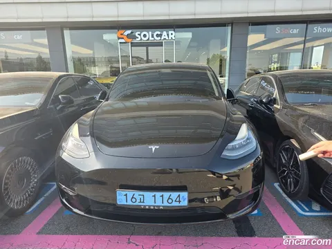 Tesla Model Y 2022 купить в Москве
