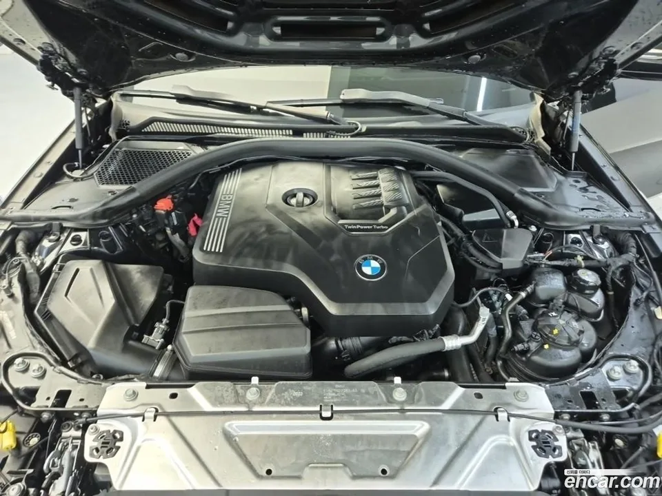 BMW 3 Series 320i 2023 — миниатюра 5