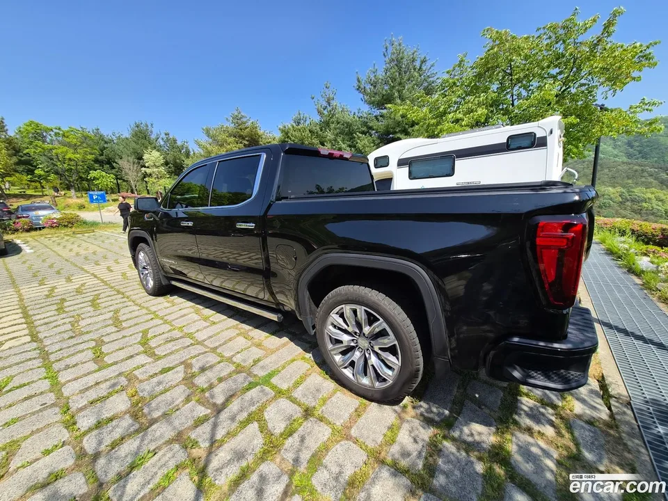 GMC Sierra 2024 — миниатюра 3