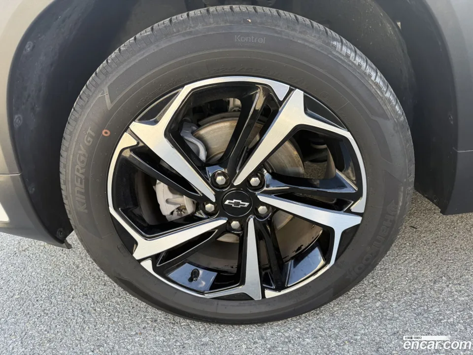 Chevrolet Trailblazer 1.3 2WD 2023 — миниатюра 2