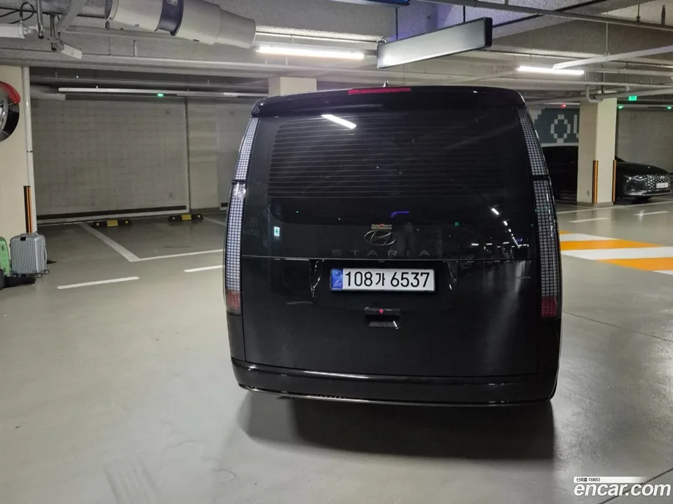 Hyundai Staria 4WD 9 2025 — миниатюра 4