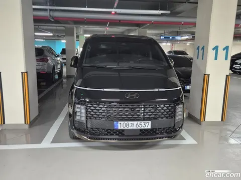 Hyundai Staria 2025 купить в Москве