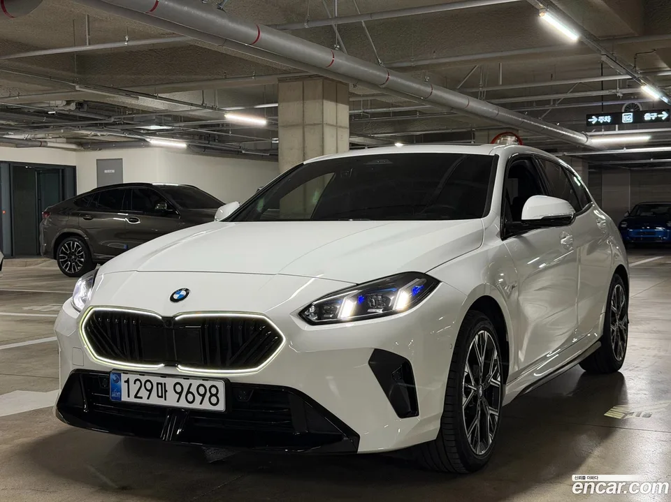 BMW 1 Series 120 M 2025 — фото 1, купить с доставкой в Москву
