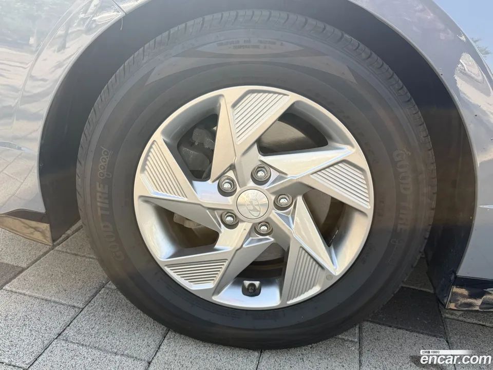 Hyundai Sonata The Edge 2.0 LPG() 2023 — миниатюра 2