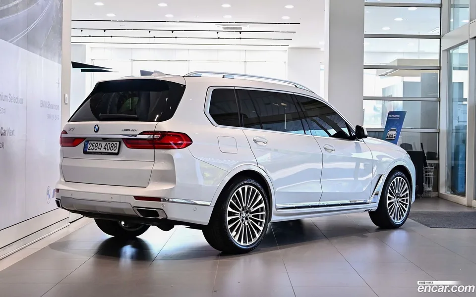 BMW X7 xDrive 40i 6 2022 — миниатюра 2