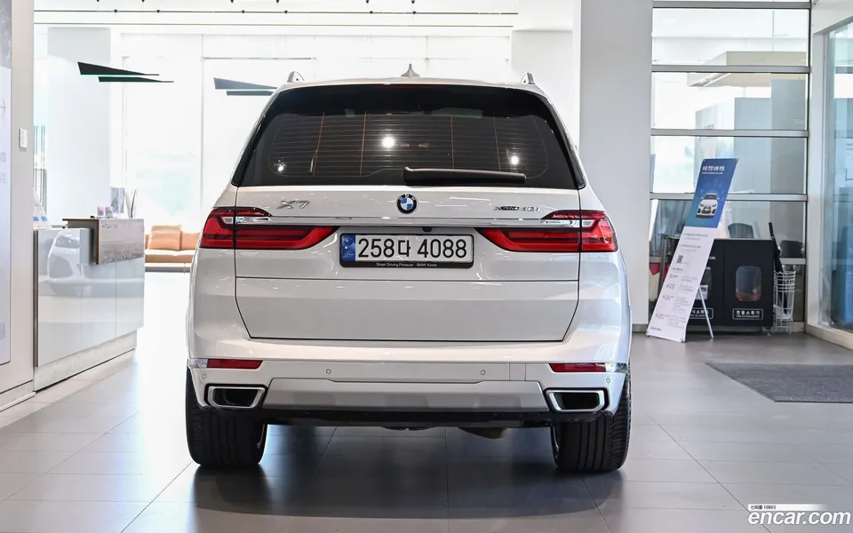 BMW X7 xDrive 40i 6 2022 — миниатюра 4