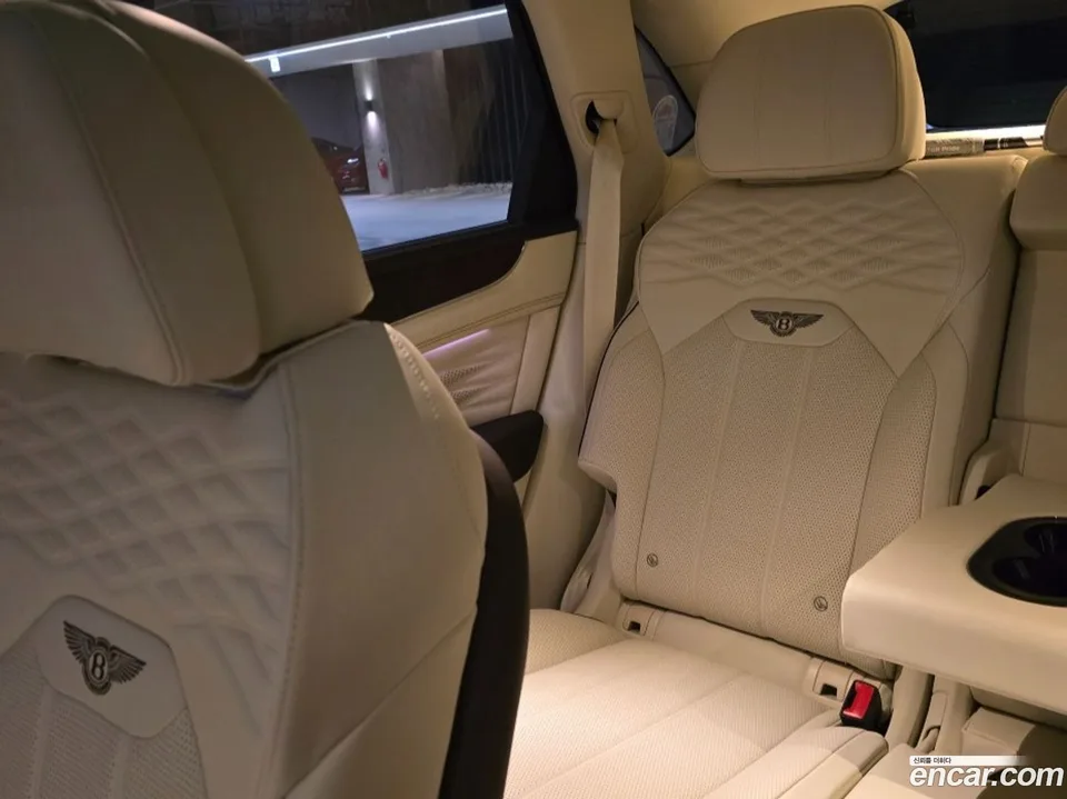 Bentley Bentayga 4.0 V8 2024 — миниатюра 4