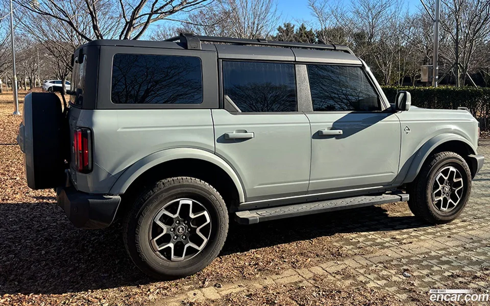 Ford Bronco 2.7 2023 — миниатюра 3