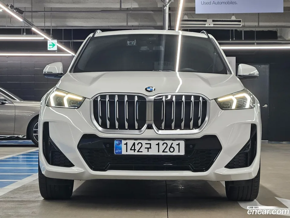 BMW X1 xDrive 20i M 2025 — миниатюра 3