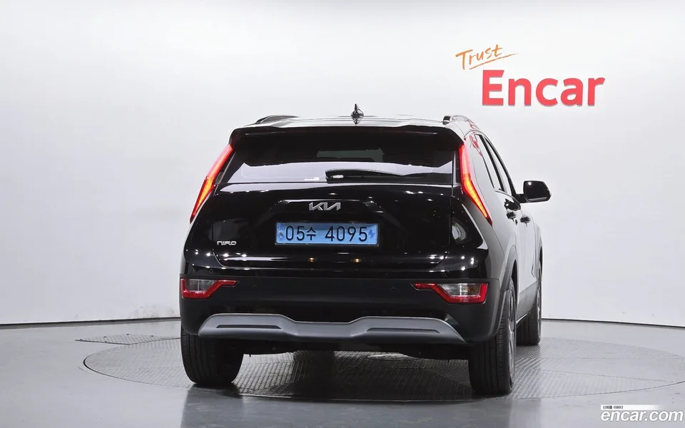 Kia Niro EV 2023 — миниатюра 4