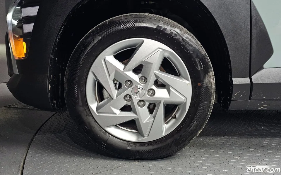 Hyundai Kona 1.6 2WD 2025 — миниатюра 2