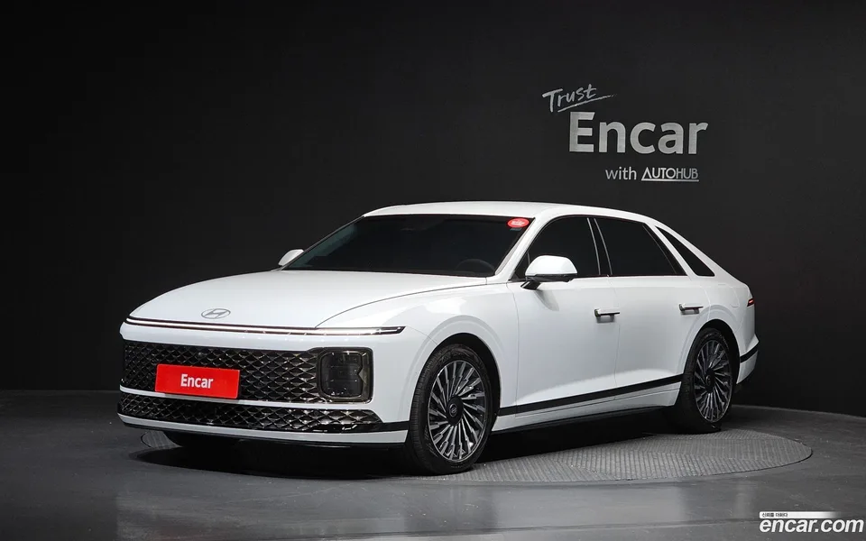 Hyundai Grandeur Hybrid 2025 — фото 1, купить с доставкой в Москву