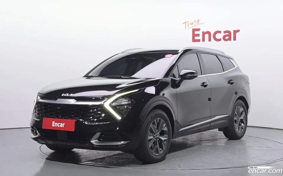 Kia Sportage 1.6 2WD 2022 — фото 1, купить с доставкой в Москву
